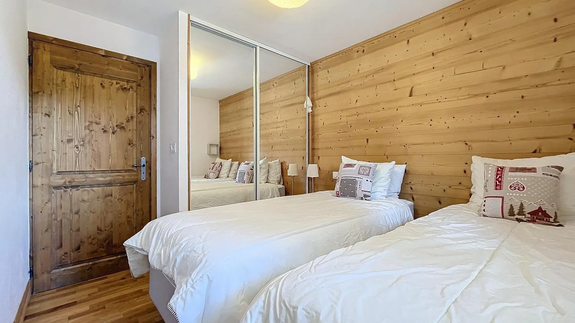 Apartment Chalune - Appartement - 8Pers- Centre Les Gets